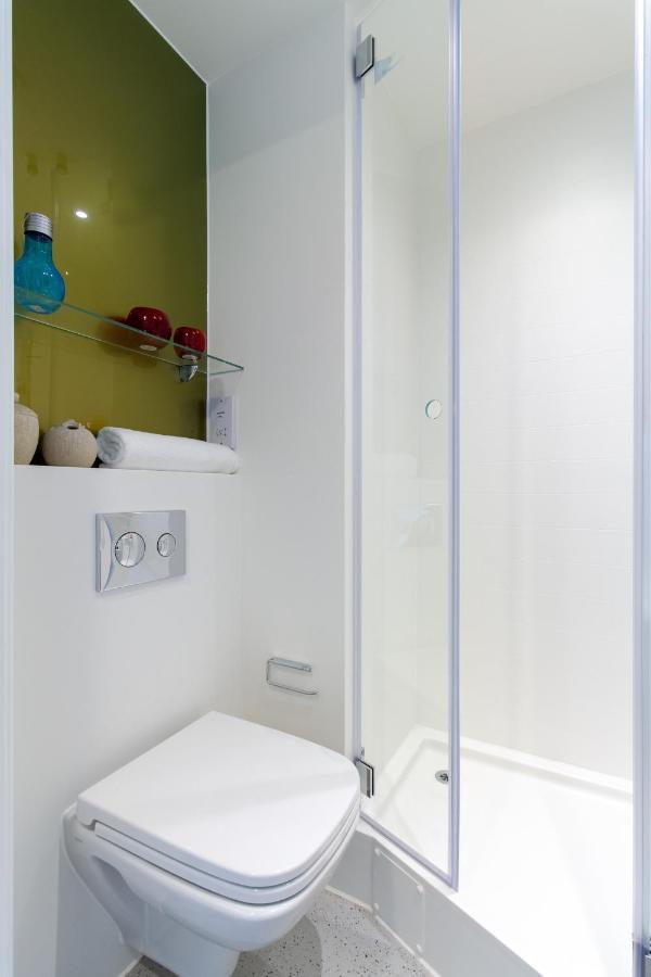 En Suite Rooms & Studios, Coventry - Sk エクステリア 写真