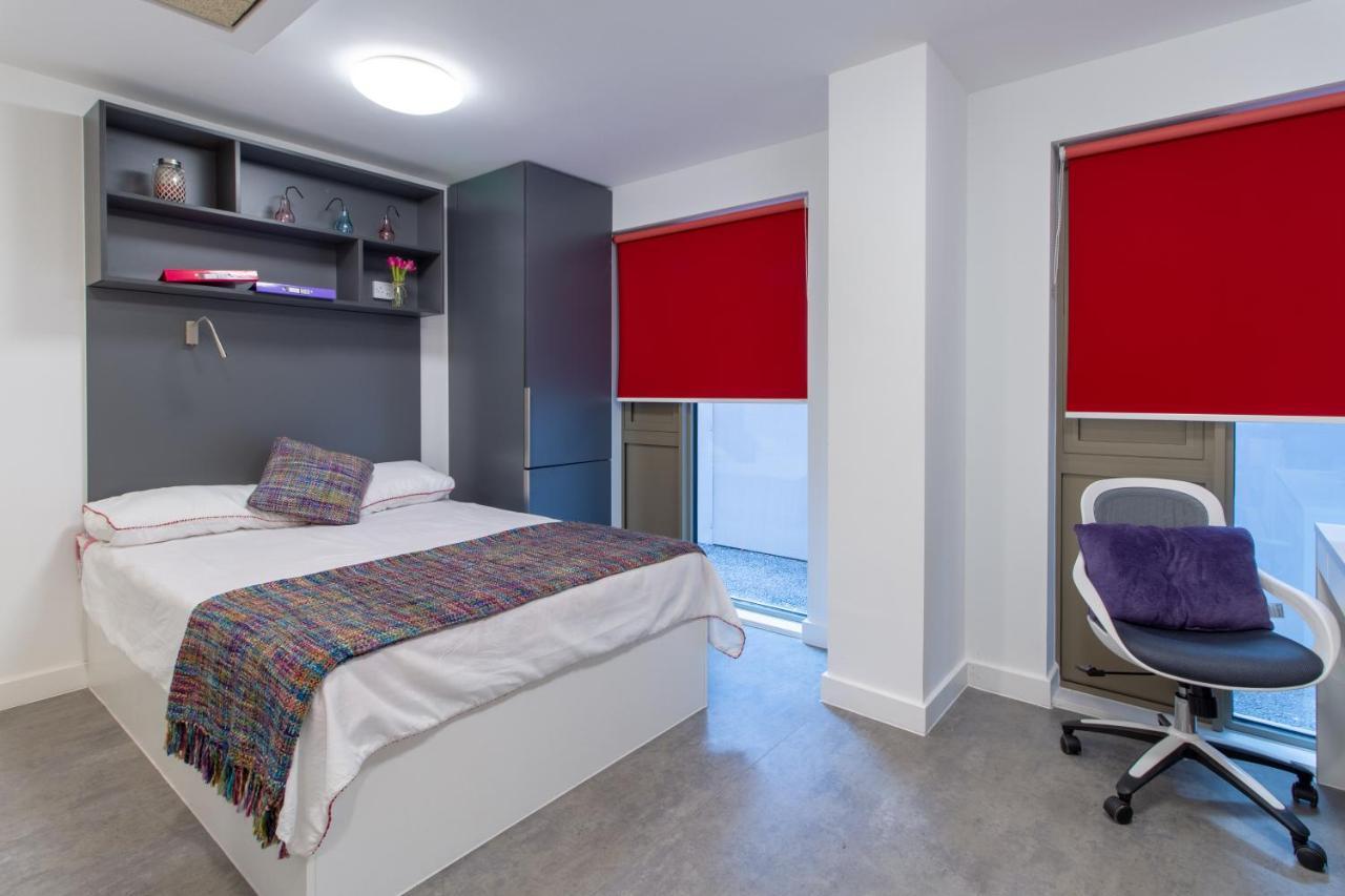 En Suite Rooms & Studios, Coventry - Sk エクステリア 写真
